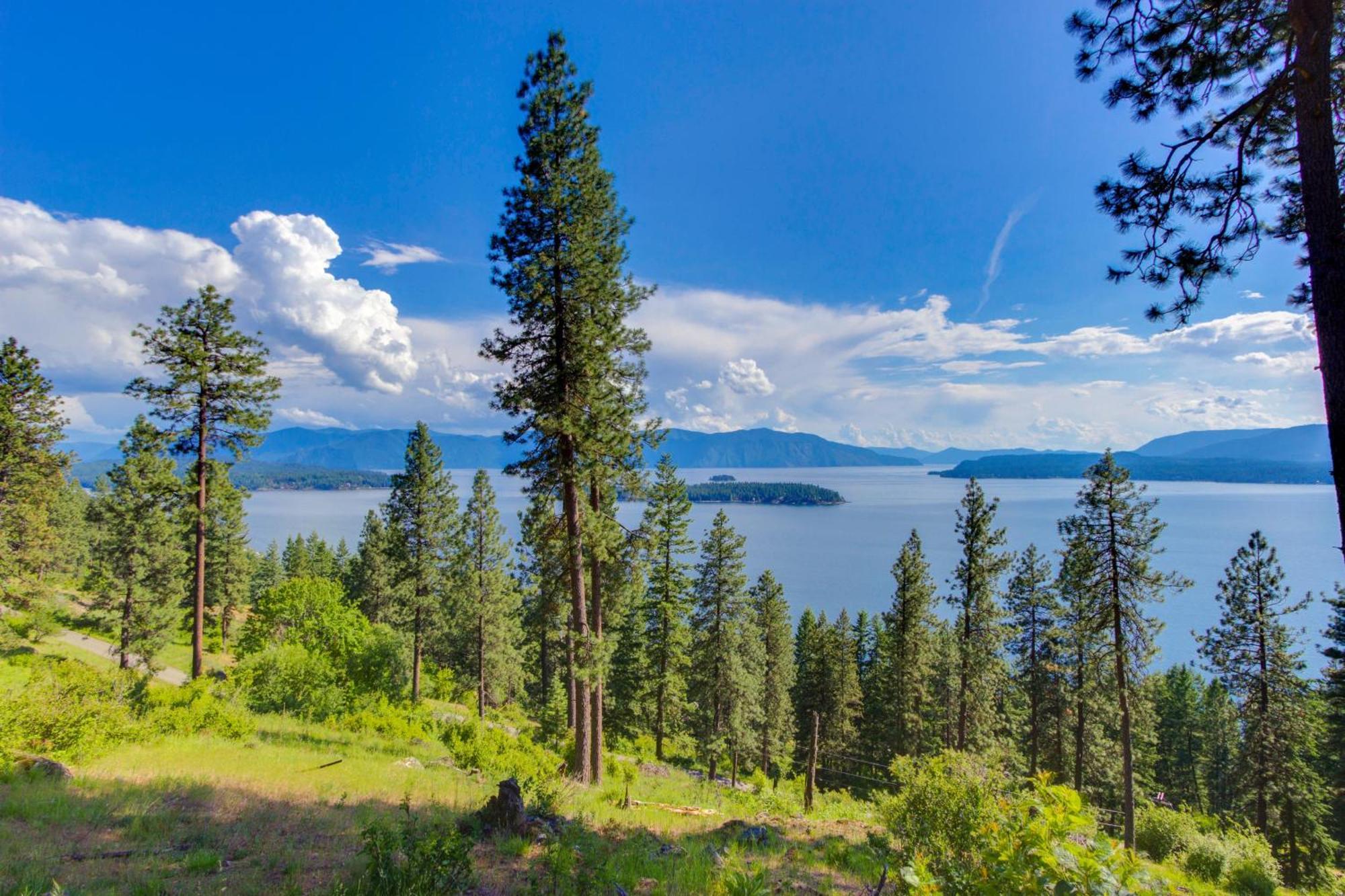 Bottle Bay Lakefront Lodge Sandpoint Exteriör bild