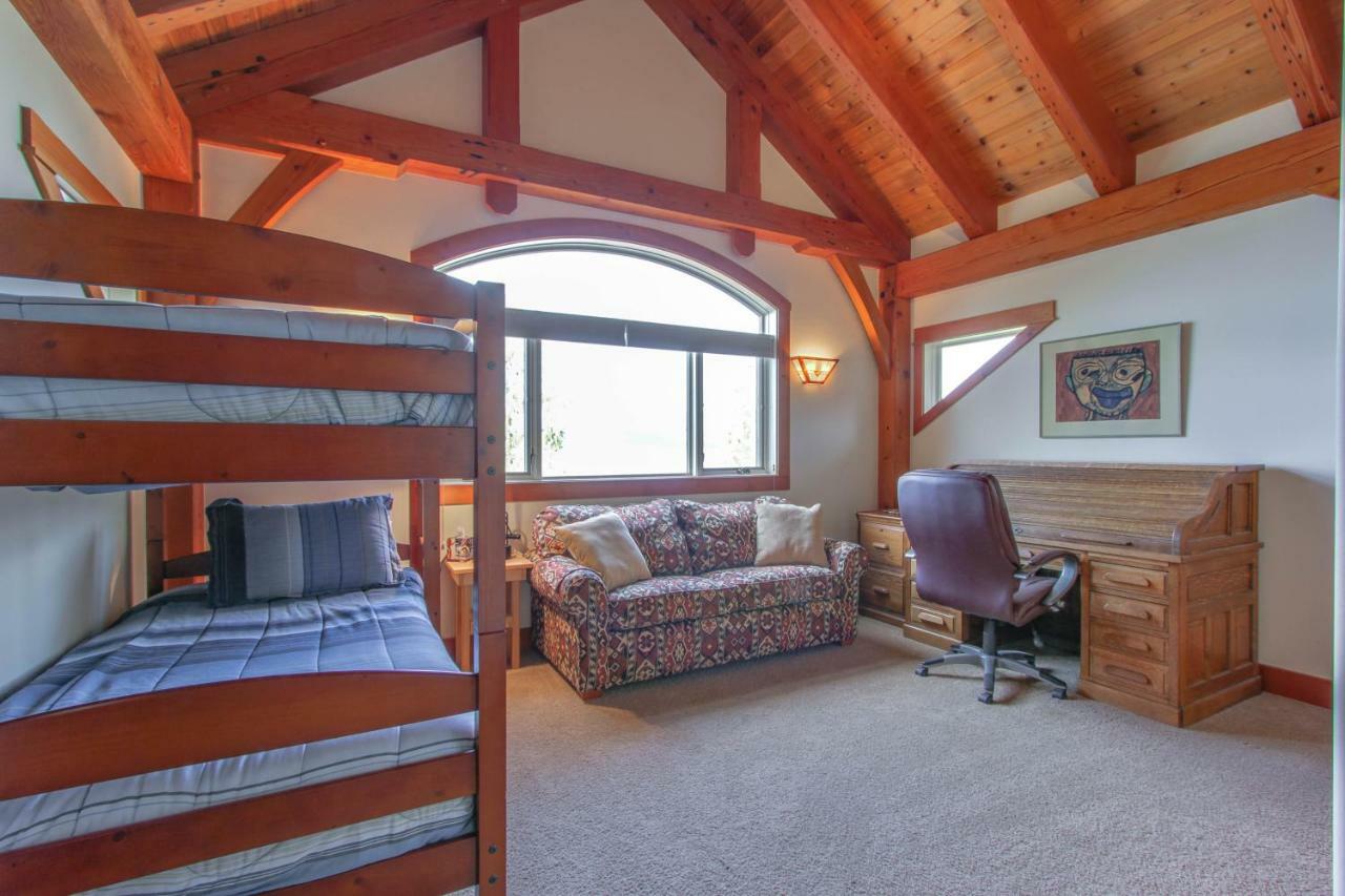 Bottle Bay Lakefront Lodge Sandpoint Exteriör bild