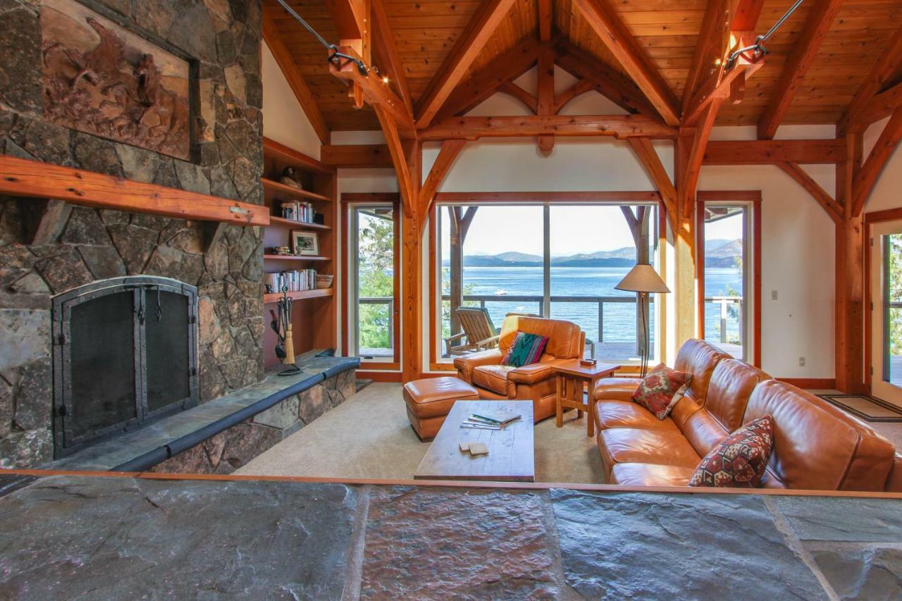 Bottle Bay Lakefront Lodge Sandpoint Exteriör bild